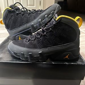 “Dark Charcoal” Jordan 9